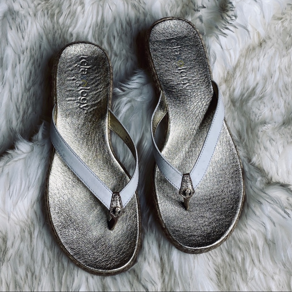 Tommy Bahama Relaxology Flip Flop Sandals, sz 8/9